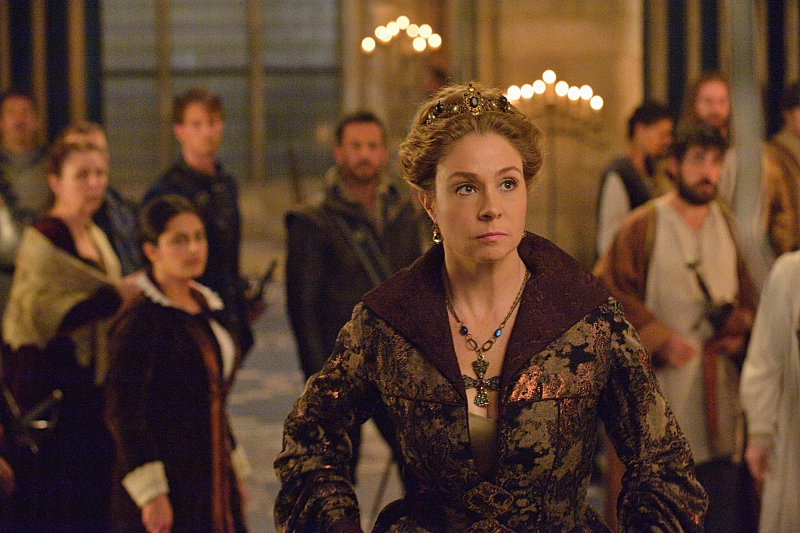 La reine mère Catherine (Megan Follows)